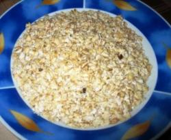 Овсяный кисель из хлопьев геркулеса с черным хлебом - шаг 3