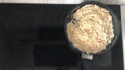 Паста с креветками в чесночном соусе - шаг 8