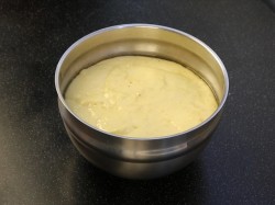 Влажный очень мягкий пасхальный кулич тесто на ночь - шаг 5 Влажный очень мягкий пасхальный кулич тесто на ночь - шаг 5