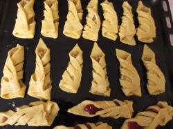 Ажурное печенье с ореховой начинкой - шаг 14 Ажурное печенье с ореховой начинкой - шаг 14