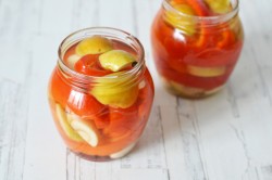 Болгарский перец с яблоками на зиму - шаг 11 Болгарский перец с яблоками на зиму - шаг 11