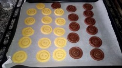 Песочное печенье Пуговицы - шаг 8