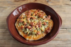 Пицца в микроволновке за 5 минут - шаг 10