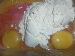 Пирог из брикета киселя - вкусно быстро и просто - шаг 4 Пирог из брикета киселя - вкусно быстро и просто - шаг 4