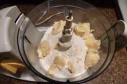 Апельсиновый пирог с джемом - шаг 2 Апельсиновый пирог с джемом - шаг 2