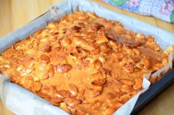 Пирог с миндальными лепестками - шаг 12 Пирог с миндальными лепестками - шаг 12