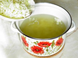 Постные щи с фасолью, консервированной и капустой - шаг 5 Постные щи с фасолью, консервированной и капустой - шаг 5