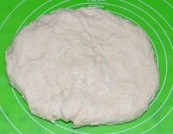 Жареные пирожки с луком и яйцом на кефире - шаг 6 Жареные пирожки с луком и яйцом на кефире - шаг 6