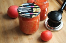 Помидоры для борща на зиму с перцем - шаг 7 Помидоры для борща на зиму с перцем - шаг 7