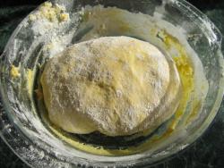 Английские пончики с сахарной пудрой - шаг 3 Английские пончики с сахарной пудрой - шаг 3