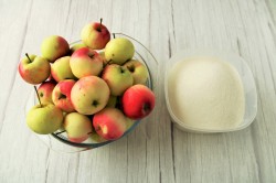 Повидло из яблок на зиму через мясорубку - шаг 1 Повидло из яблок на зиму через мясорубку - шаг 1