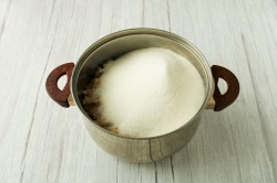 Повидло из яблок на зиму через мясорубку - шаг 5 Повидло из яблок на зиму через мясорубку - шаг 5