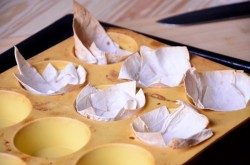 Тарталетки из лаваша в духовке быстро и просто - шаг 3