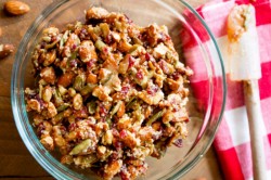 Пряная гранола с клюквой - шаг 2