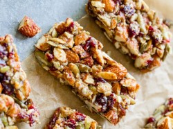 Пряная гранола с клюквой - шаг 4