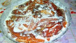 Пряничный торт с орехами сметаной фруктами без выпечки - шаг 6