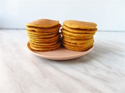 Пряные панкейки из тыквы с медом - шаг 17 Пряные панкейки из тыквы с медом - шаг 17