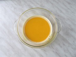 Пряные панкейки из тыквы с медом - шаг 9 Пряные панкейки из тыквы с медом - шаг 9