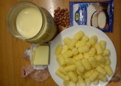 Рафаэлло из кукурузных палочек - шаг 1