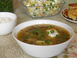 Рассольник с копченой колбасой и перловкой - шаг 8