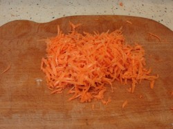 Рисовый суп в мультиварке с курицей - шаг 4 Рисовый суп в мультиварке с курицей - шаг 4