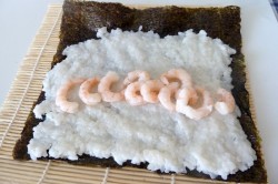 Домашние суши с креветками - шаг 5