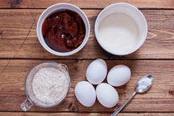 Рулет бисквитный с повидлом - шаг 1 Рулет бисквитный с повидлом - шаг 1