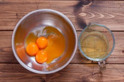 Рулет бисквитный с повидлом - шаг 3 Рулет бисквитный с повидлом - шаг 3