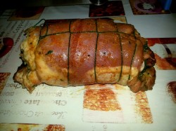 Рулет из индейки со шпинатом и орехами - шаг 8