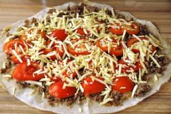 Рулет лаваш с фаршем в духовке - шаг 10