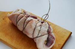 Рулет из подчеревка запеченный в духовке - шаг 5