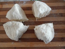 Рулет из слоеного теста с сыром - шаг 6 Рулет из слоеного теста с сыром - шаг 6