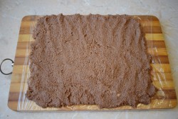 Рулет из печенья без выпечки - шаг 5