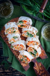 Рулет из лаваша с корейской морковкой - шаг 6