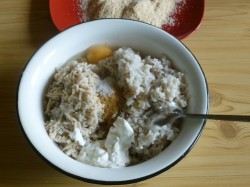 Рыбные котлеты с манкой - шаг 5