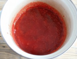 Салат Аленка на зиму из свеклы - шаг 10