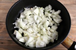 Салат Аленка на зиму из свеклы - шаг 7