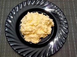 Салат Белочка с плавленным сыром - шаг 10