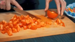 Салат Греческий с дунганским перцем и сыром фета - шаг 10