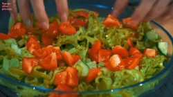 Салат Греческий с дунганским перцем и сыром фета - шаг 11