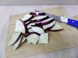 Салат из баклажан с райхоном - шаг 2 Салат из баклажан с райхоном - шаг 2