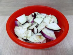 Салат из баклажан с райхоном - шаг 3 Салат из баклажан с райхоном - шаг 3