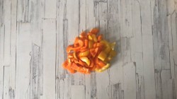 Салат с пекинской капустой и горошком из индейки - шаг 3 Салат с пекинской капустой и горошком из индейки - шаг 3