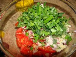 Салат из мидий с помидорами - шаг 8 Салат из мидий с помидорами - шаг 8