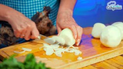 Салат из помидоров и огурцов на зиму - шаг 3 Салат из помидоров и огурцов на зиму - шаг 3