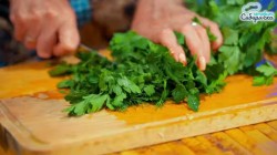 Салат из помидоров и огурцов на зиму - шаг 8 Салат из помидоров и огурцов на зиму - шаг 8