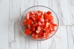 Салат в сырной корзинке - шаг 13