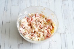 Салат в сырной корзинке - шаг 16