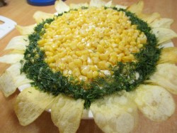 Салат Подсолнух с печенью трески - шаг 17