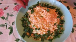 Салат с копченым сыром Косичка и морковью по-корейски - шаг 4